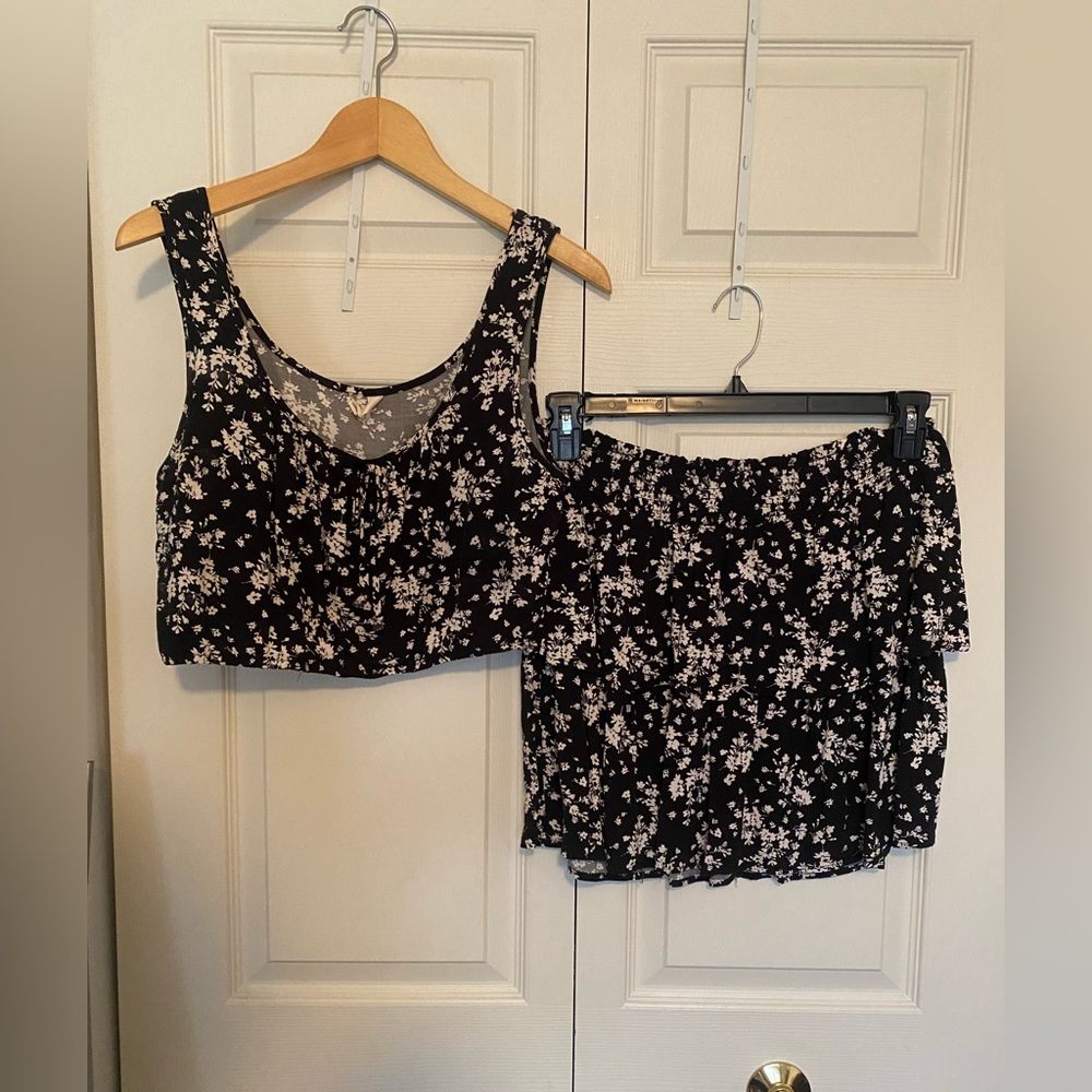 Black & white summer two piece